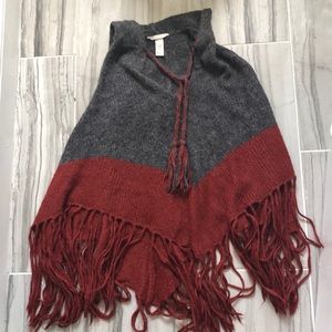 H&M | Hooded Poncho